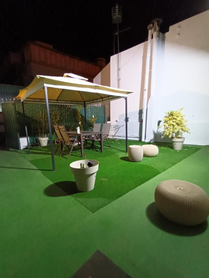 Appartement Atico Guadalquivir - Touristic Loft With Terrace à Séville Chambre photo